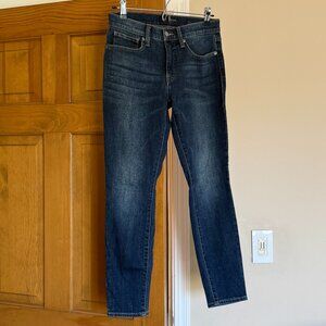 Lucky Brand Women's Ankle Mid Rise AVA Skinny Jean Size 4/27 EUC - Never Worn